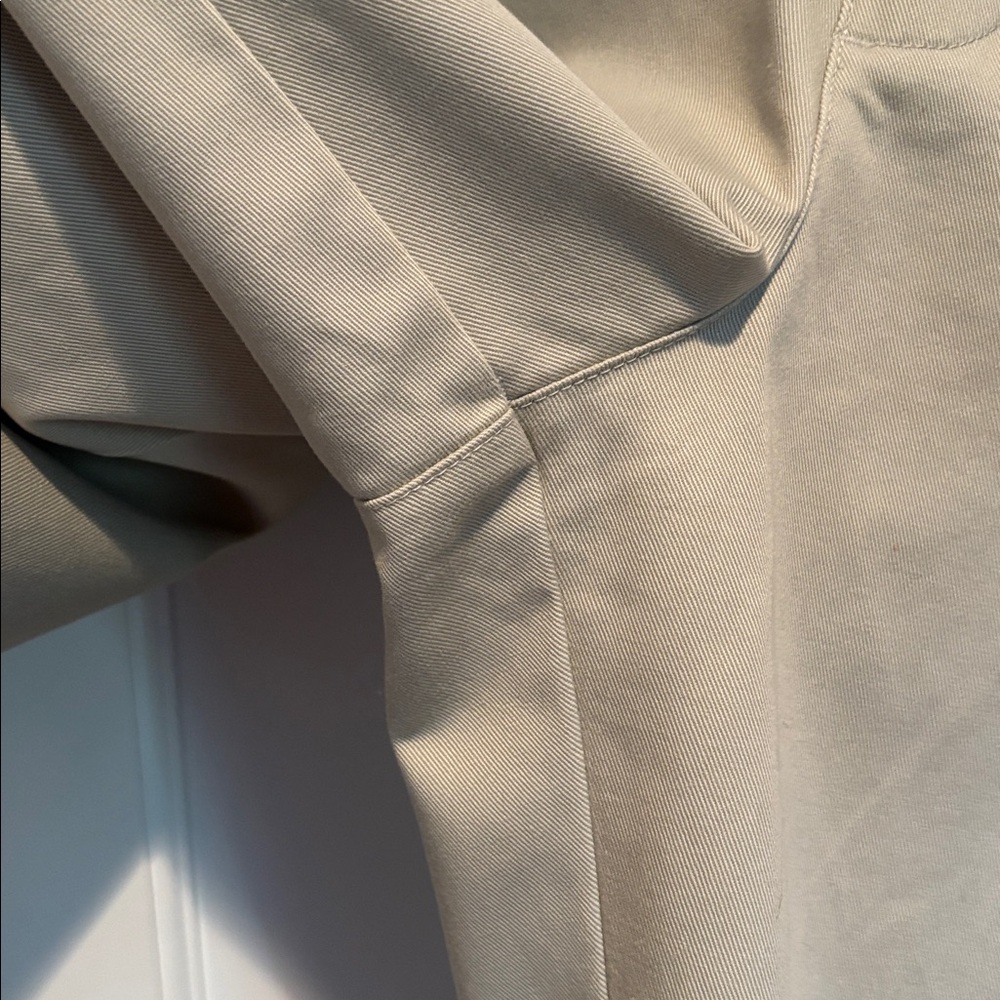 LL Bean Natural Fit 100% cotton flat front khakis in size 36, inseam 32 - Picture 5 of 15